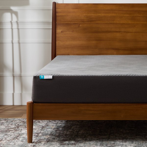 Neve 10 CoolSync™ All-Foam Mattress